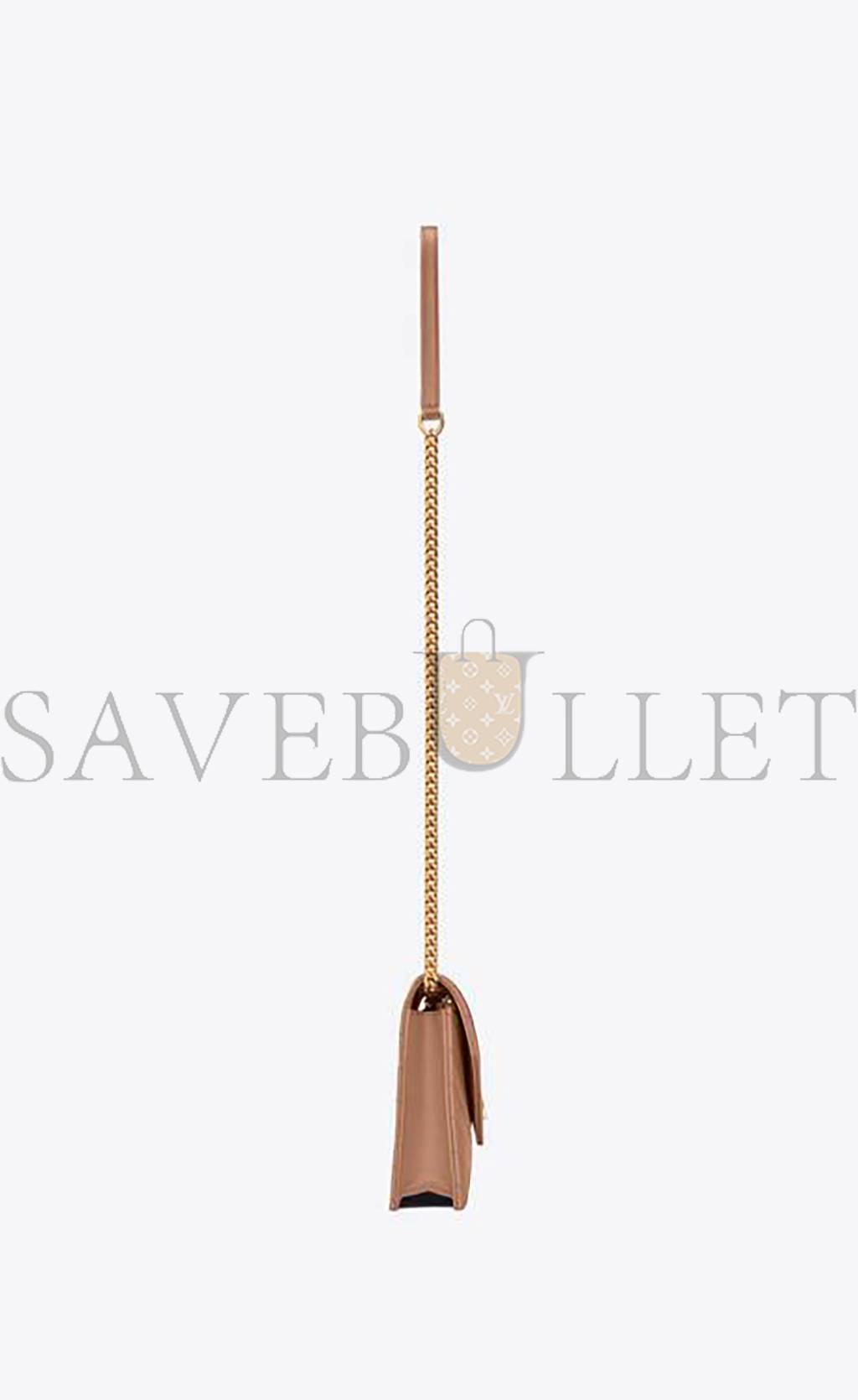 YSL CASSANDRE MATELASSÉ ENVELOPE CHAIN WALLET IN GRAIN DE POUDRE EMBOSSED LEATHER 695108BOW019830 (19*12.5*3.5cm)