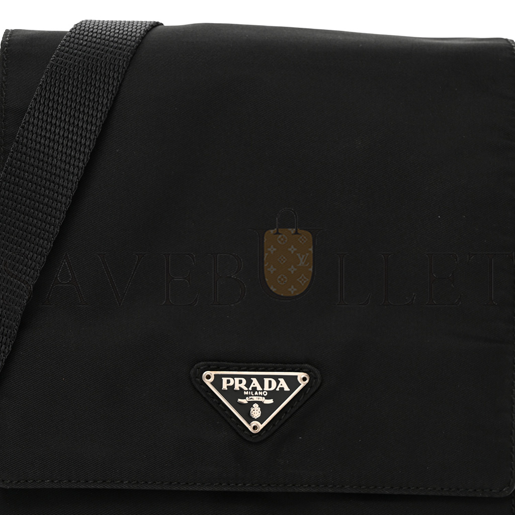 PRADA NYLON FLAP MESSENGER BAG BLACK (15*15*8cm)