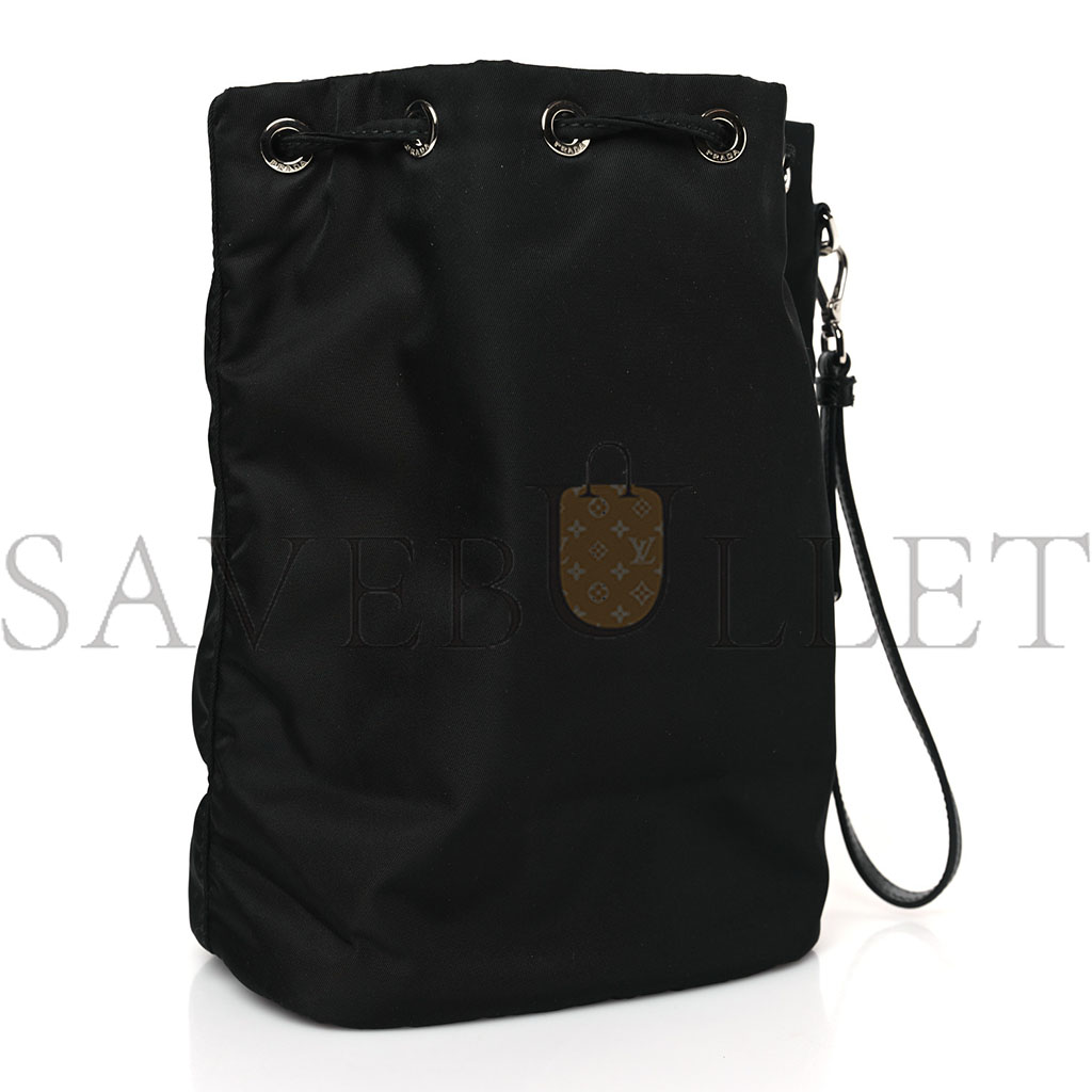 PRADA SAFFIANO TESSUTO NYLON VELA BUCKET WRISTLET BLACK (22*15*10cm)