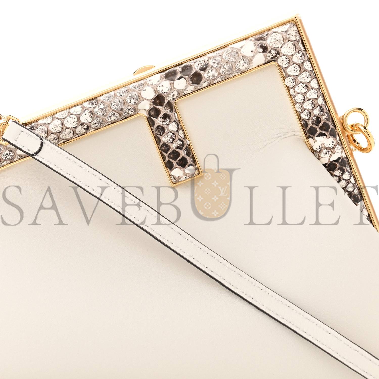 FENDI SHINY NAPPA SNAKESKIN SMALL FENDI FIRST WHITE ROCCIA (26*18*9.5cm)