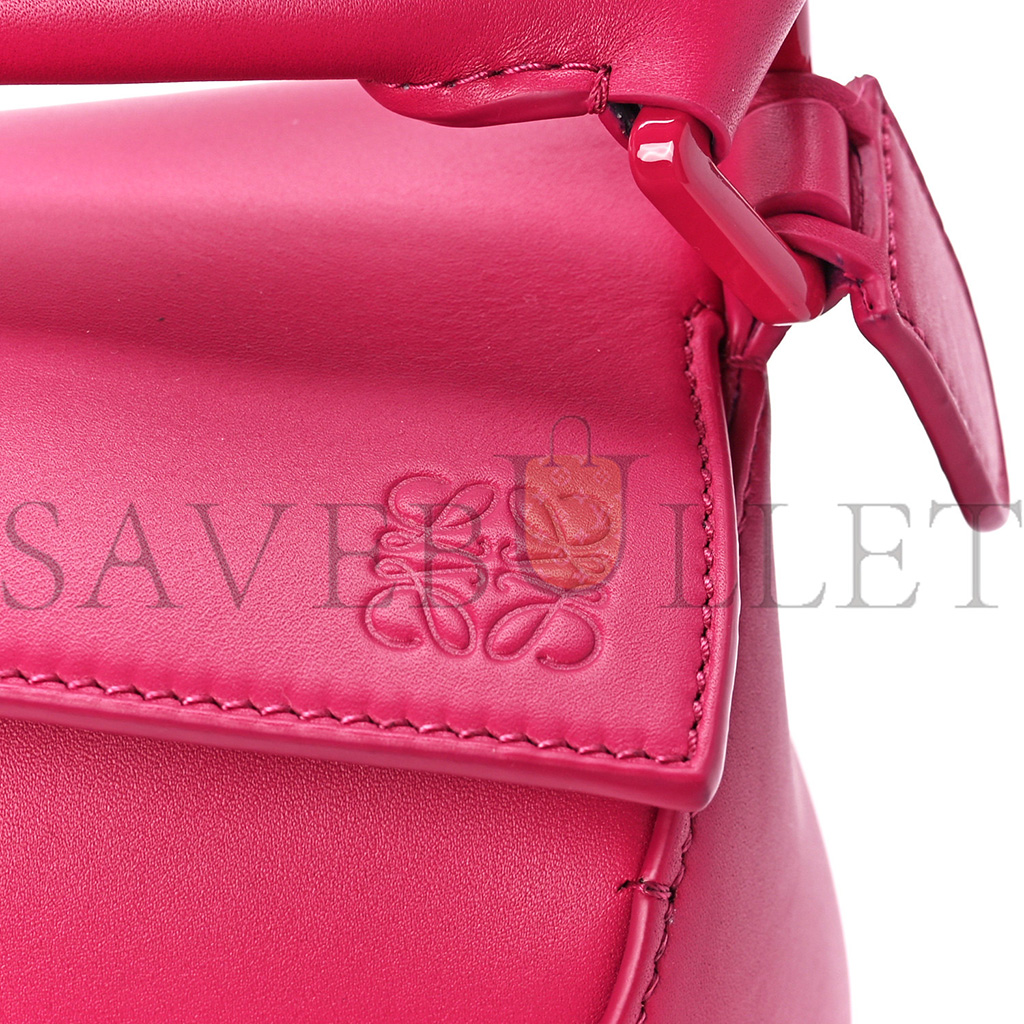 LOEWE SATIN CALFSKIN MONOCHROME SMALL PUZZLE EDGE BAG RUBY RED GLAZE (24*16.5*10.5cm)