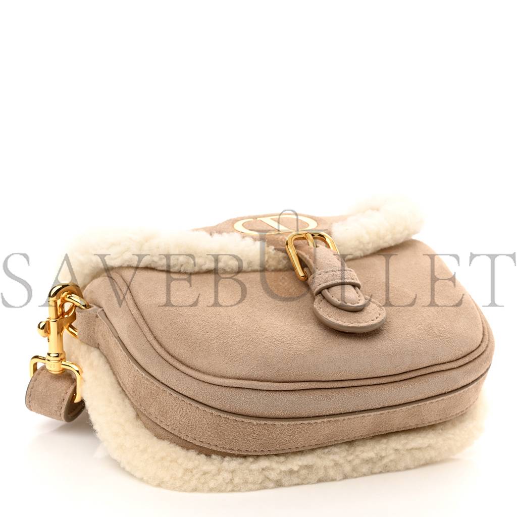 DIOR SUEDE SHEARLING SMALL BOBBY FLAP BEIGE (17*17*5.7cm)